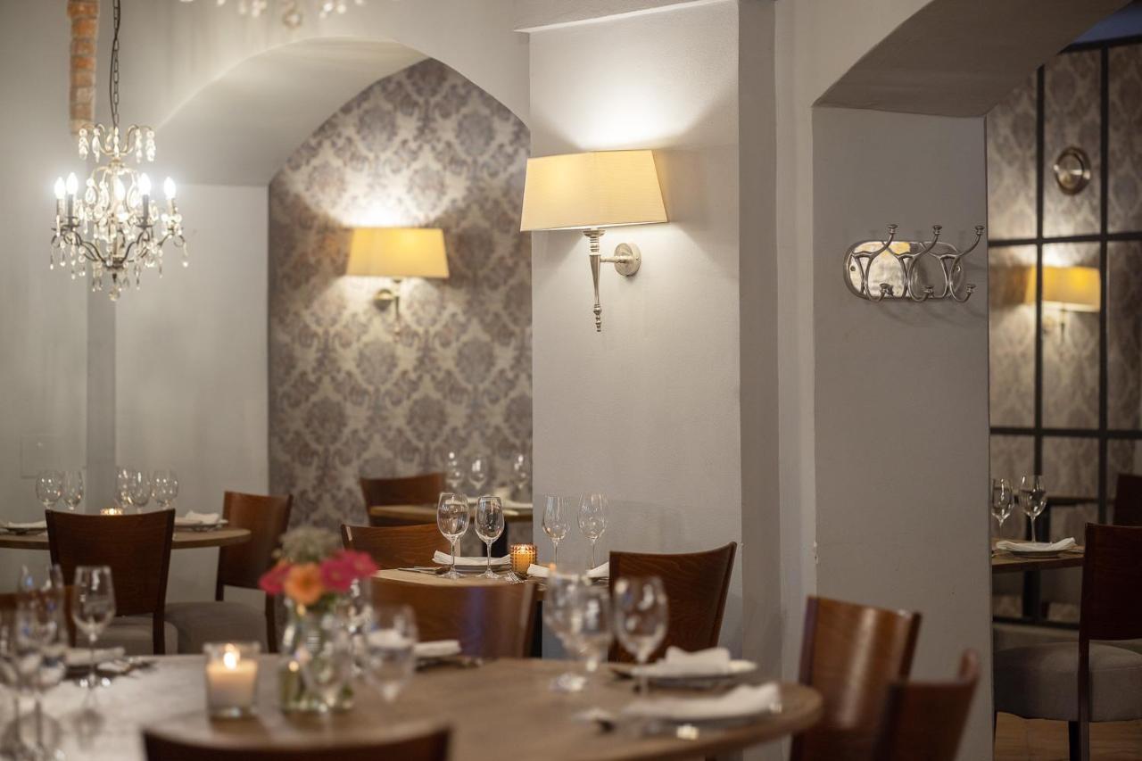 Pytloun Chateau Hotel Ctenice プラハ エクステリア 写真