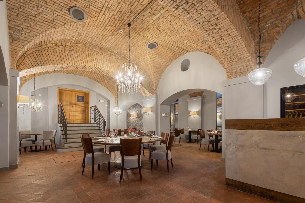 Pytloun Chateau Hotel Ctenice プラハ エクステリア 写真