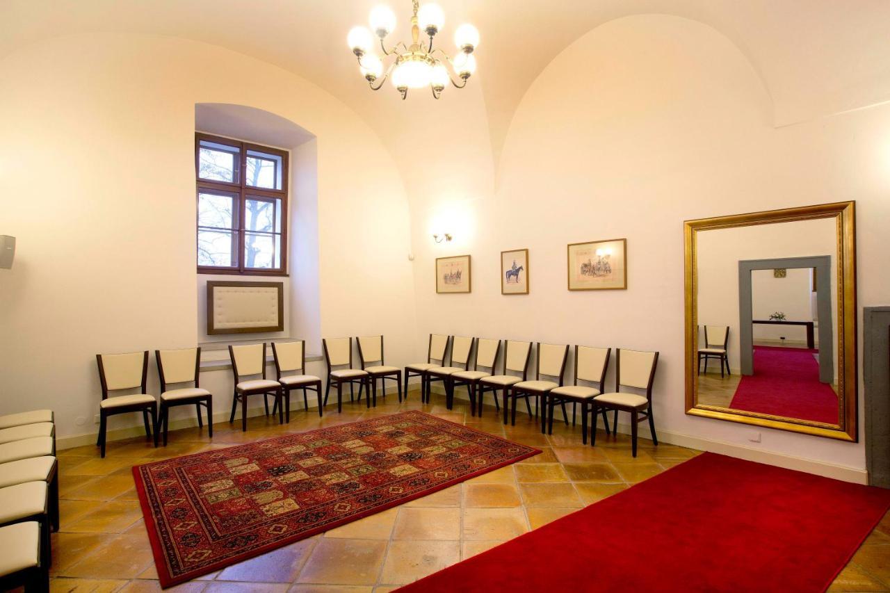 Pytloun Chateau Hotel Ctenice プラハ エクステリア 写真